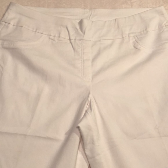 Ruby Rd White Capri - Picture 2 of 6